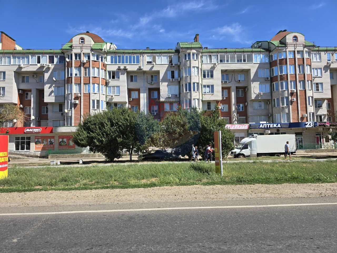 Просторная евродвушка возле ТЦ Сердце Ейска